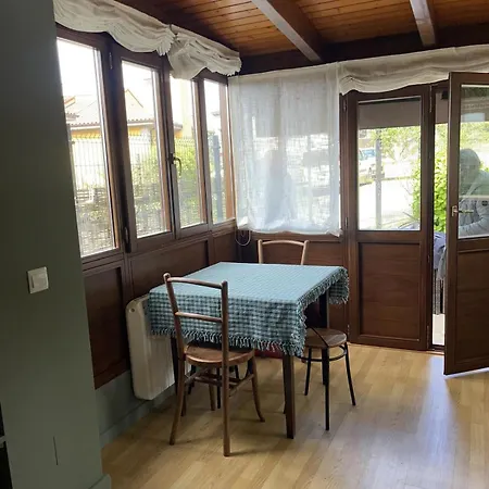 Casa Con Jardin Asturias 度假居 *