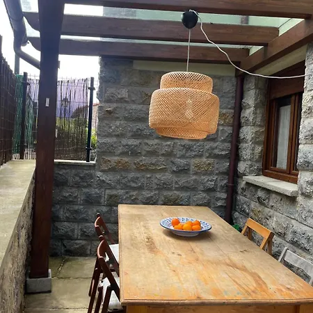 度假居 Casa Con Jardin Asturias *
