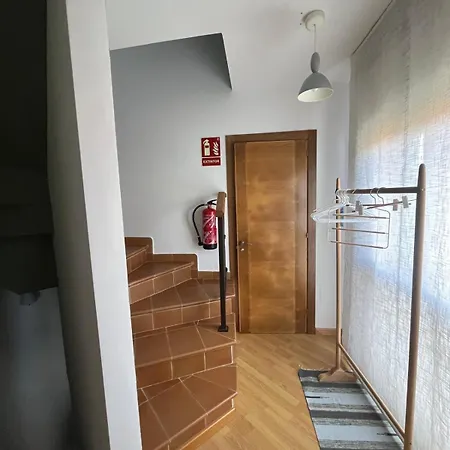 Casa Con Jardin Asturias 度假居 利亚内斯