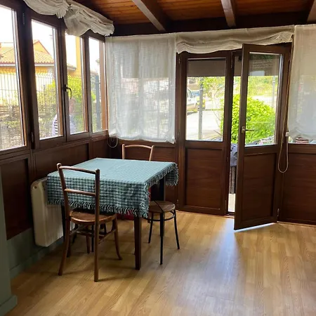 Casa Con Jardin Cerca De Playas De Holiday home *