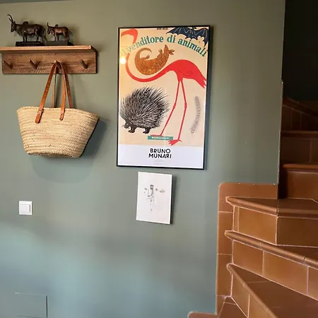 Casa Con Jardin Cerca De Playas De *